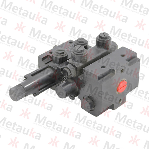 Comando Danfoss de 3/8 - 2 secciones - especial.