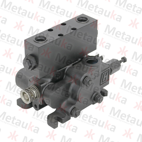 Ch100 - comando de 1/2 - 1 seccion - 12 x 10 x 12 - c/ block c/ ret.