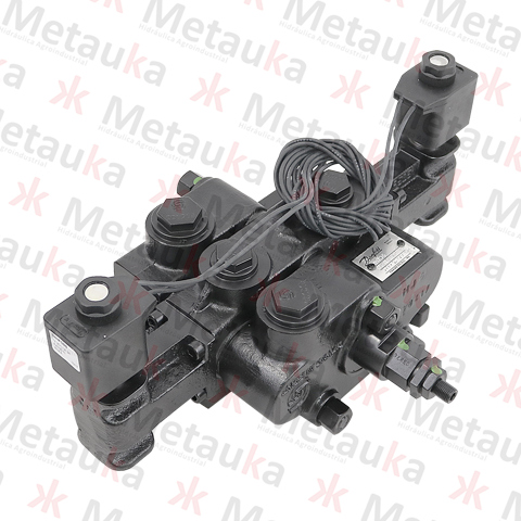 Comando Danfoss de 1/2 - 1 sección - Eléctrico 12 volt.